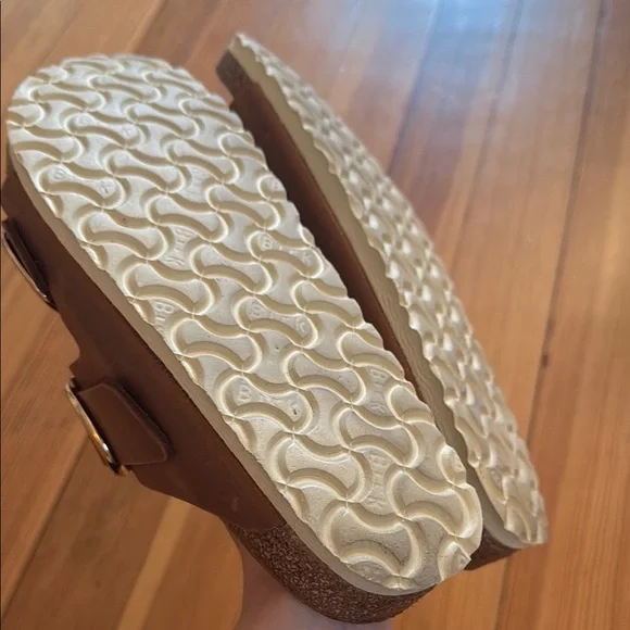 Birkenstock Arizona Big Buckle
Oiled Leather - Cognac - Picture 6 of 10